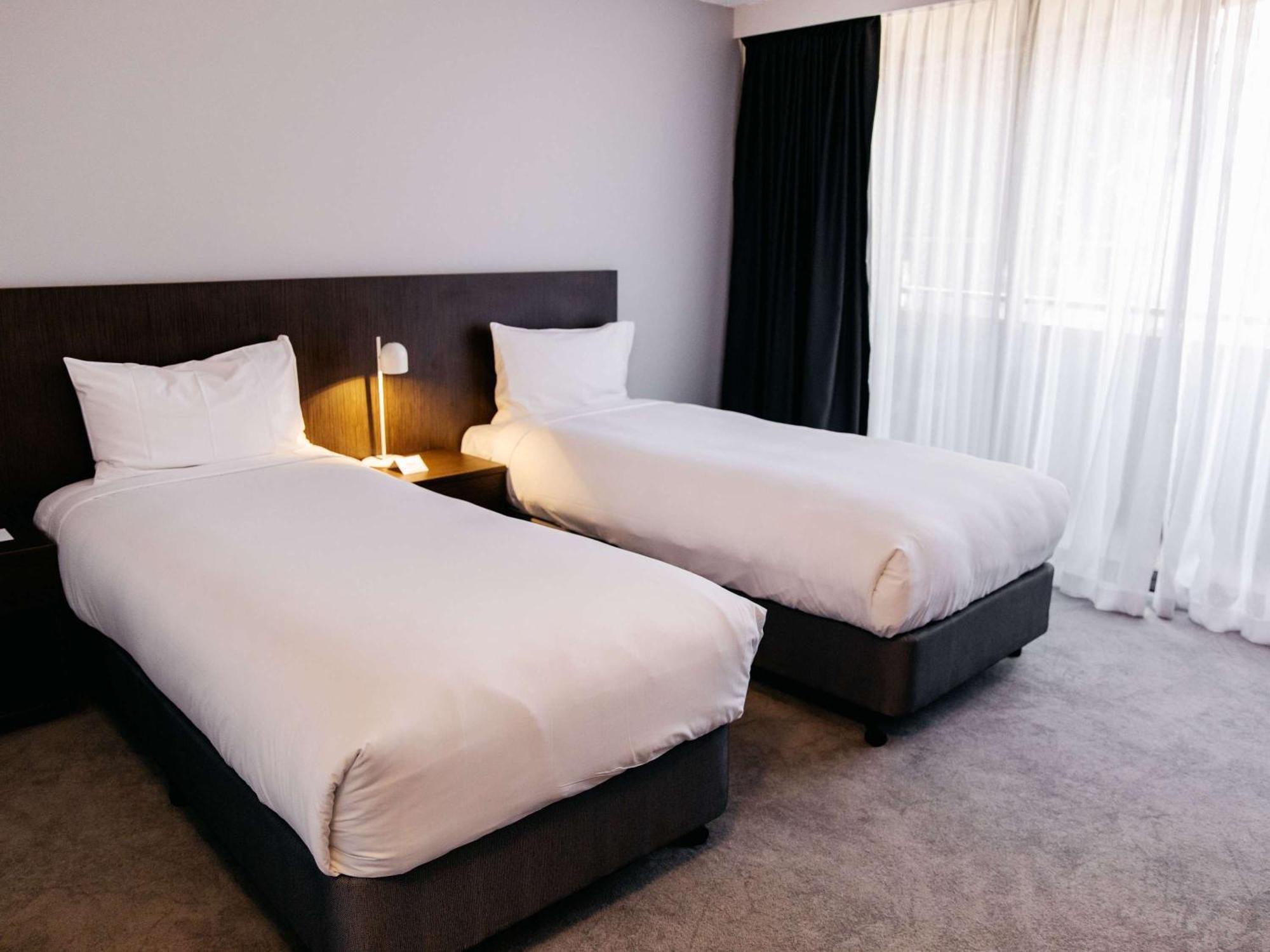 Mercure Brisbane Spring Hill Экстерьер фото