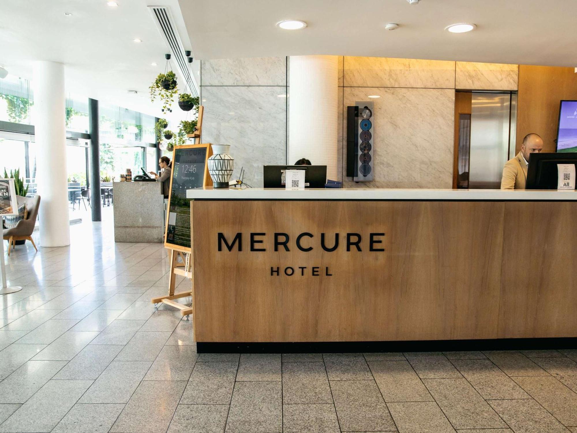 Mercure Brisbane Spring Hill Экстерьер фото